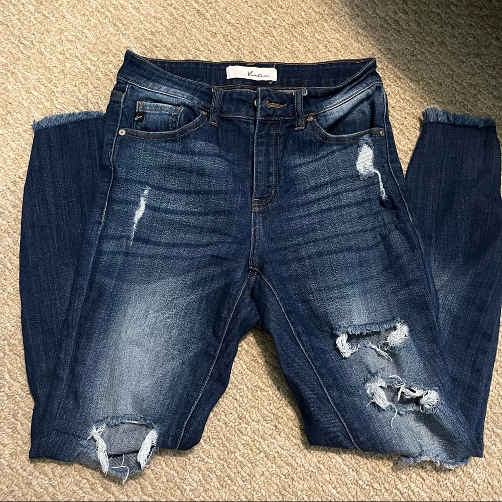 KanCan distressed skinny jeans